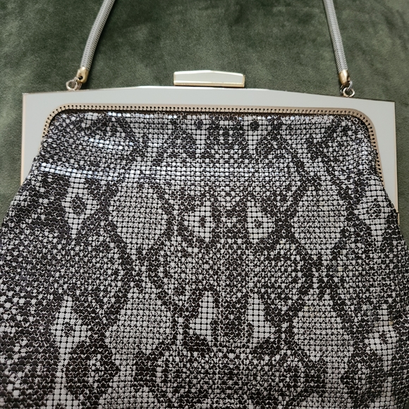 Handbags - Chic Monochrome Snakeskin Clutch
